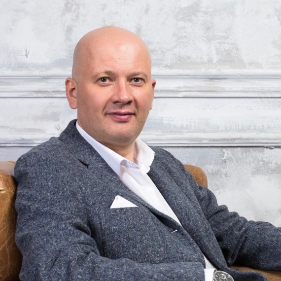 Андрей Вебер