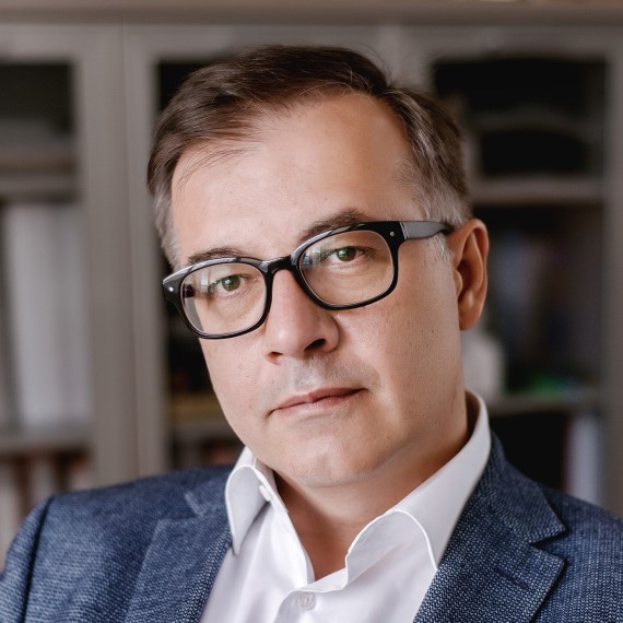 Сергей Львов